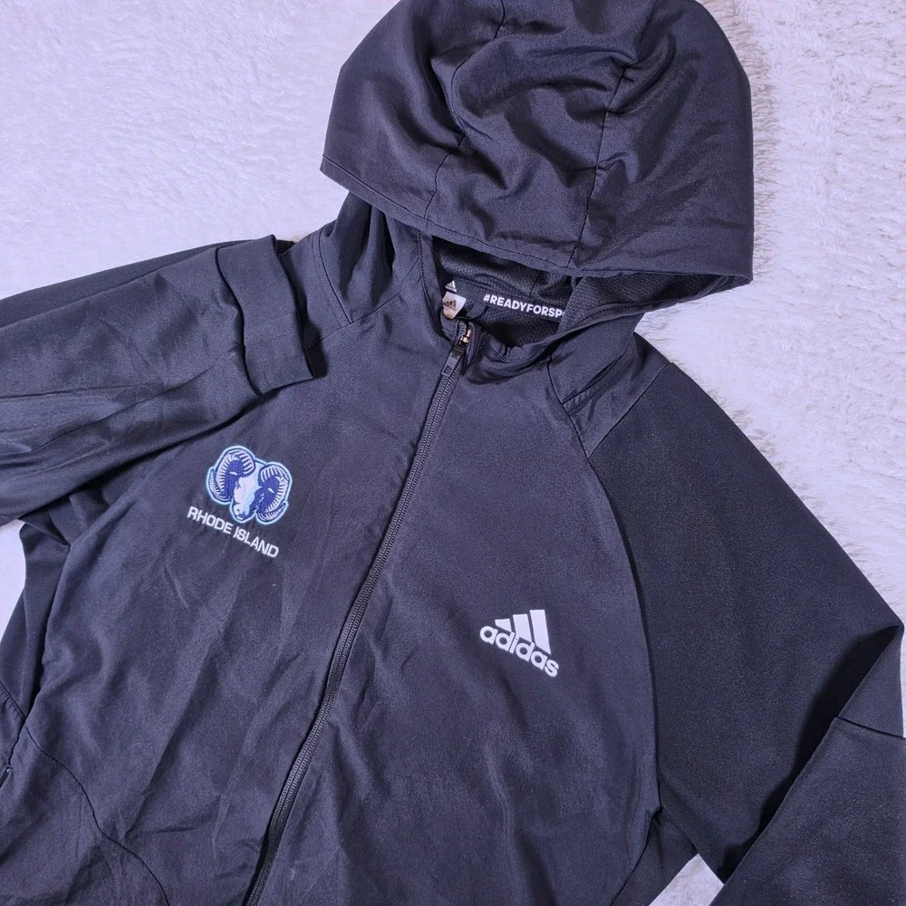 Adidas Rhode Island Rams Men M Black L/S Full Zip Hooded Jacket HA6366